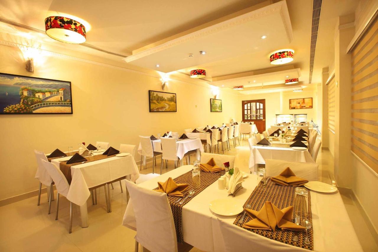 Hotel Ambalakkara Regency Kottārakara Zewnętrze zdjęcie