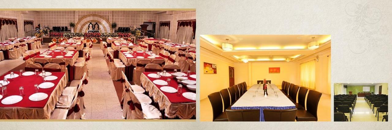 Hotel Ambalakkara Regency Kottārakara Zewnętrze zdjęcie
